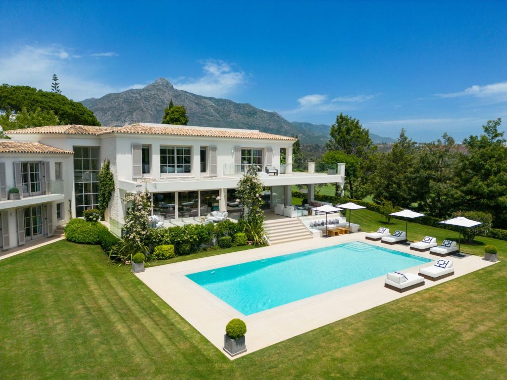 House in exclusive Aloha neighborhood at the heart of Marbella’s Golf Valley : Spainpropertyadvisor.com