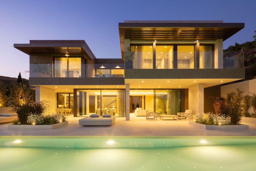 5 Bedroom Villa for sale in Los Flamingos, Benahavis : Spainpropertyadvisor.com