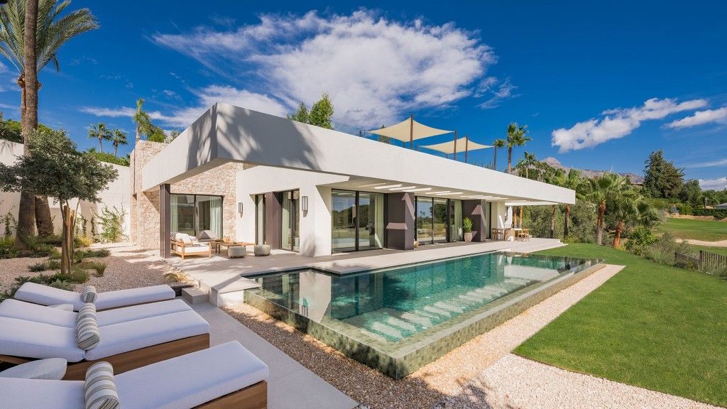featured4 Buying Homes on the Costa del Sol